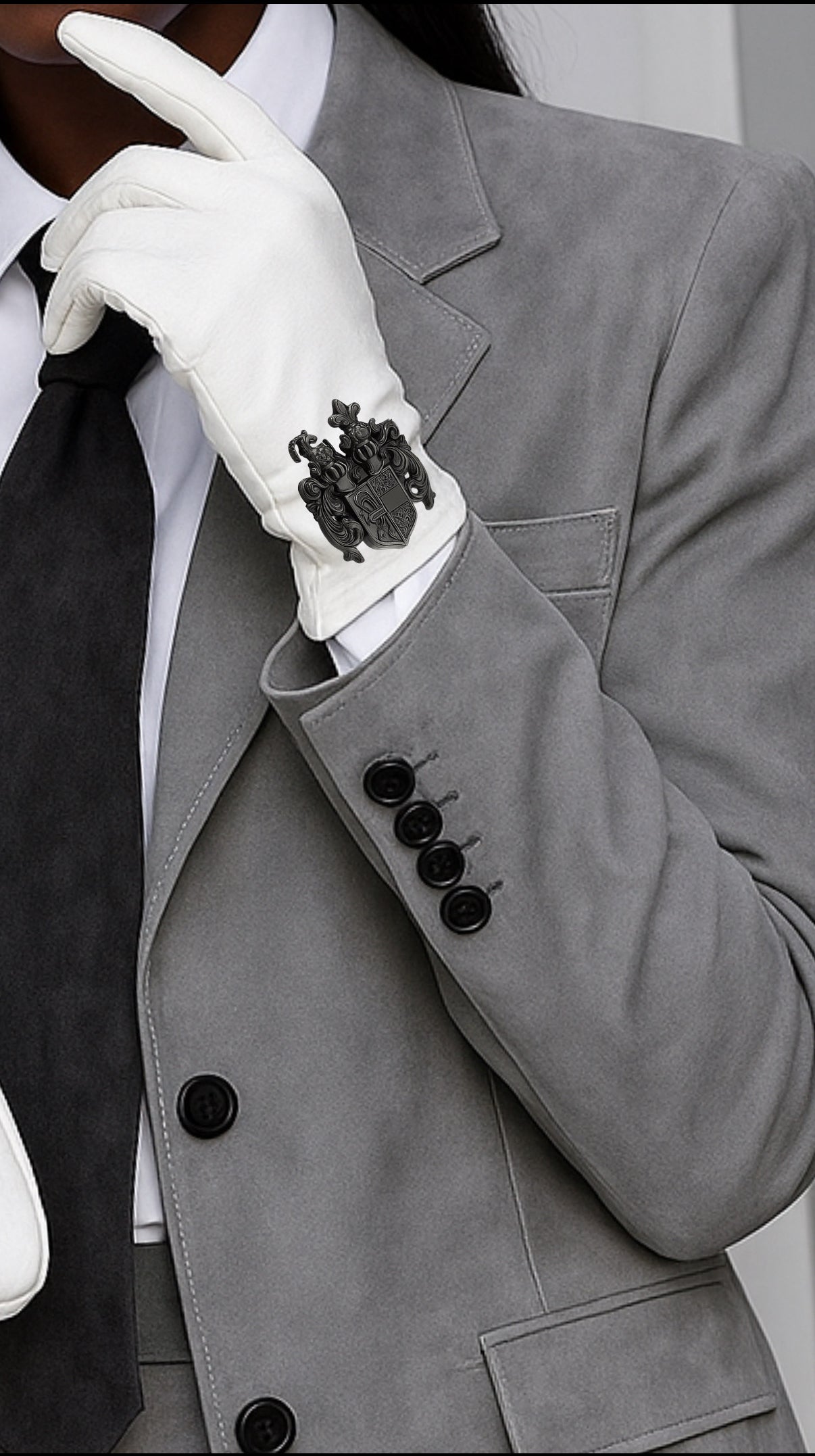 Von Emme — Signature Crest Gloves