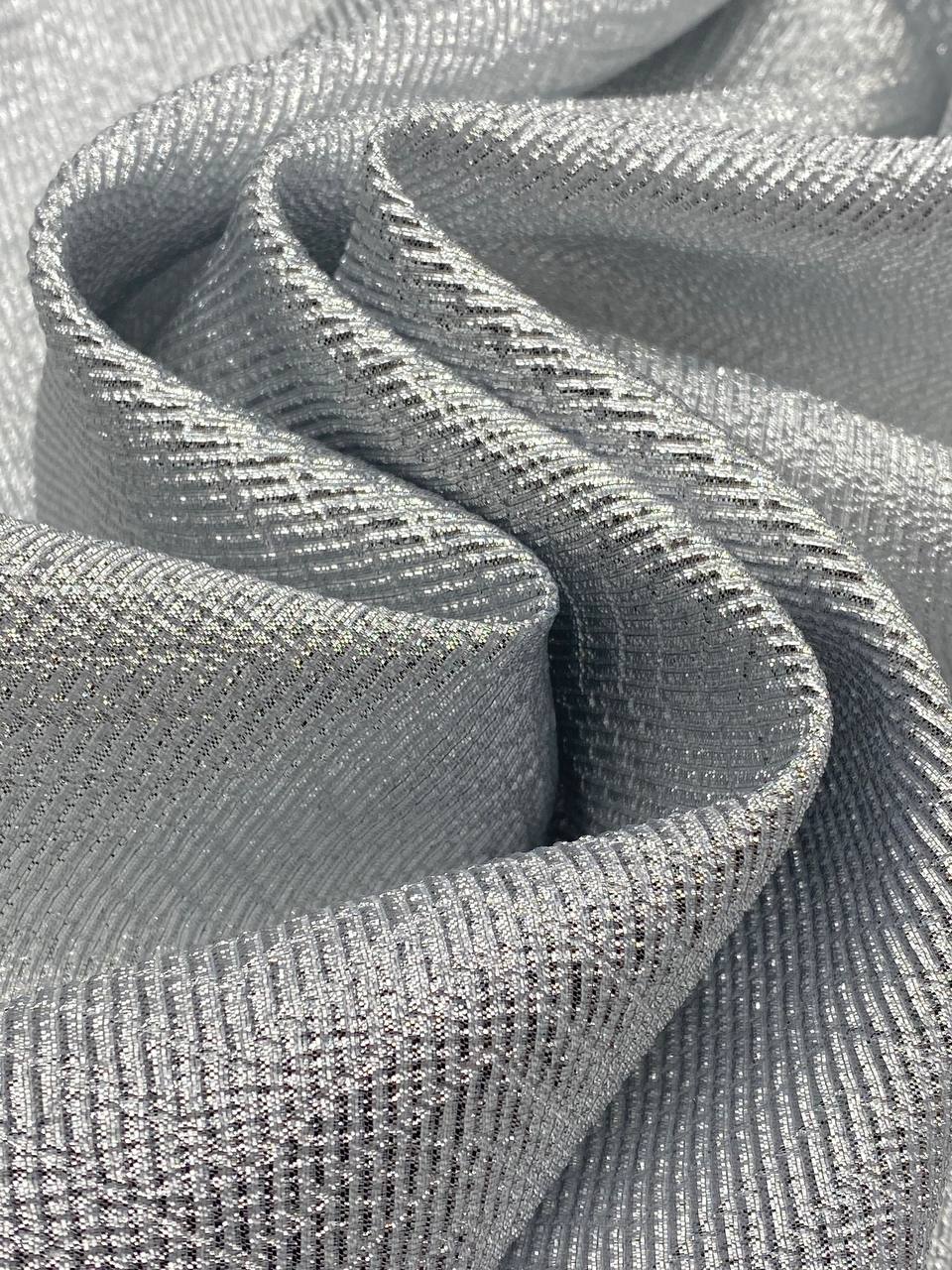 Von Emme – Emerald Power Suit with Fox Collar