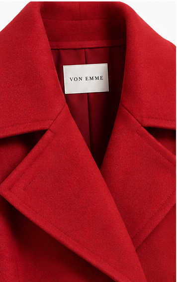 THE BORDEAUX ÉLITE COAT
